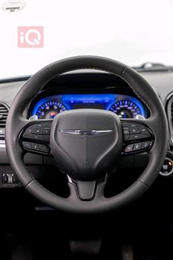 کرایسلەر 300